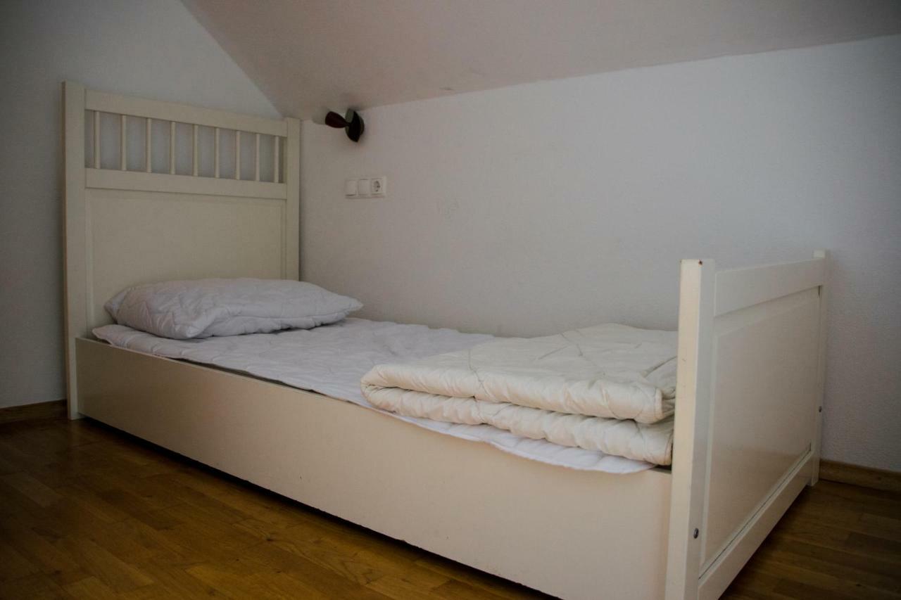 Travellers' Haven Hostel Bled Exterior photo